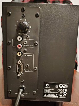 Logitech Z323 2+1 - 5