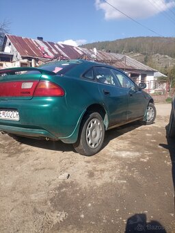 Mazda 323F - 5