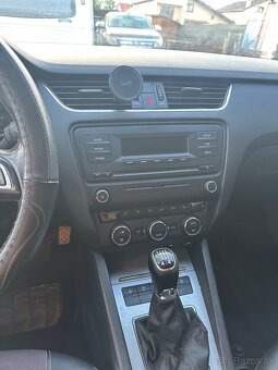 Predám Škoda oktávia , 1.6, 4x4 - 5