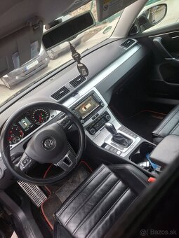 Volkswagen Passat 3.6 V6 4Motion - 5