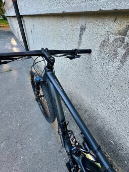 Bicykel celoodpruzeny horsky veľkosť L - 5