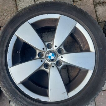Predam zimné pneu na diskoch BMW - 5