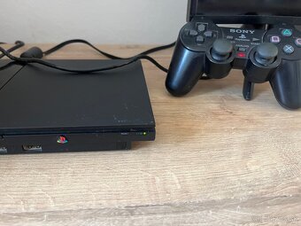 Playstation 2 s ovládačom +hra - 5