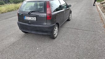FIAT PUNTO - 5