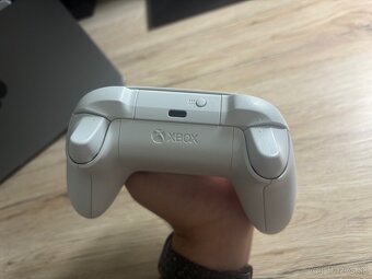Xbox gamepad - 5