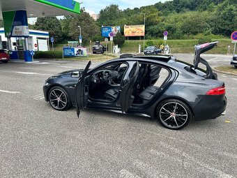 JAGUAR XE … Top stav - 5
