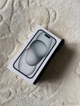 iPhone 15 128 gb. Black. Ako nový - 5