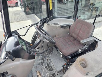 Traktor Case Farmall JX 70 S NAKLADAČOM - 5