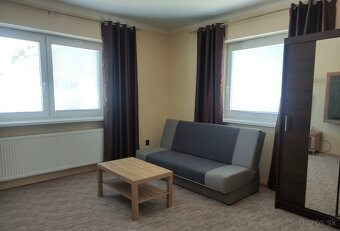 Prenájom 2,5 izbového bytu v RD v Topoľčanoch - 5