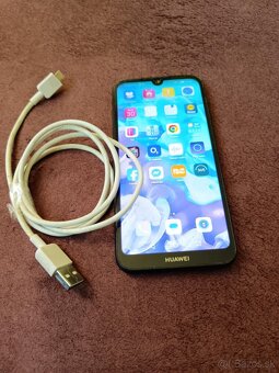 Predám mobilný telefón HUAWEI - 5