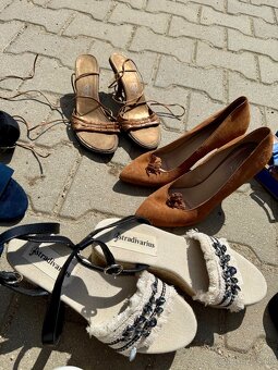 24 parov topanok - velkost 39 - 5