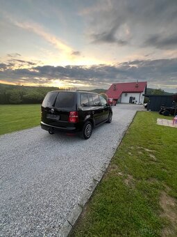 Volkswagen Touran 1,4TSI, 7Miestne. - 5