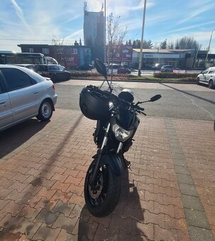 Yamaha MT07 - 5