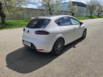 Seat Leon Cupra R310 White Edition - 5