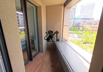 SKYPARK Na prenájom 2 izb. byt s garážovým miestom - 5
