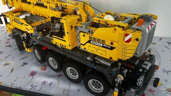 LEGO Technic 42009 Mobile Crane MK II - 5