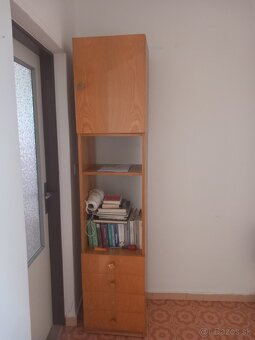 Darujem za odvoz skrine a nočné stolíky - 5