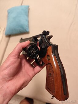 Predám revolver Holek a Taurus - 5