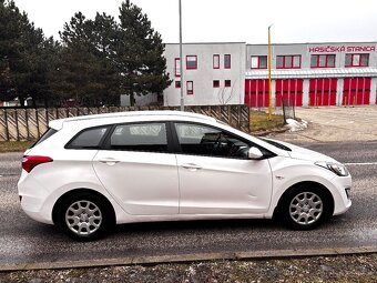 Hyundai i30 1.6CDRI 81kw - 5