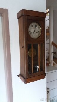 Hodiny drevene-kyvadlove 1935-50 - 5