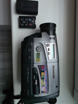 Kamera Panasonic NV-RX67 - 5