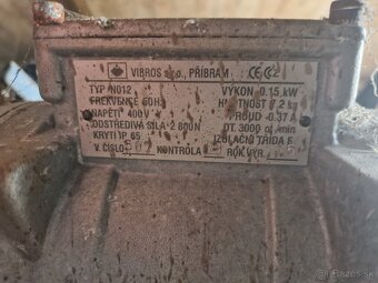 Vybračna forma na výrobu kvadrov - 5