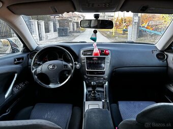 Lexus is220 - 5