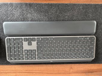 MX Master 3, MX Keys - 5