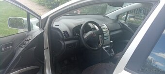 Predám toyota Corolla Verso 2.0d.85kw - 5