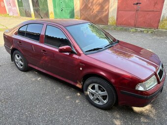 Škoda Octavia 1,6 benzín 2004 - 5