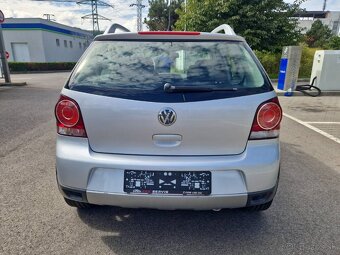 Predám Volkswagen Polo Cross 1.4 benzín,Klíma,Tempomat,8xgum - 5