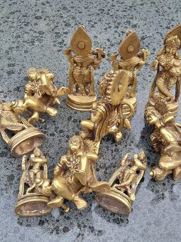 Bronzové sošky Hanuman, Krišna a ženské bohyne (10 ks) - 5