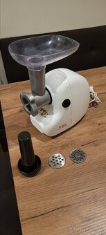 Mlynček Tefal HV2 - 5