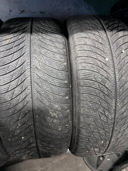 Predám zimnú sadu – Mercedes-Benz w206 alu disky 17 - 5