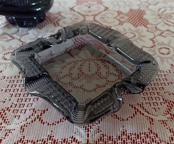 Skleneny labut + popolnik - 5