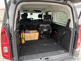 Toyota proace city verso long (7m, 96kW, manual) - 5