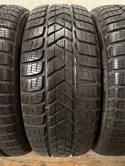 Zimné pneumatiky 205/45/17 Pirelli Sottozero 3 Runflat - 5