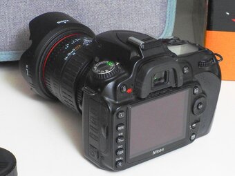 Nikon D90 s objektívom Sigma 24-70mm - 5