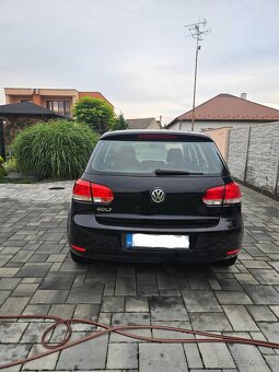 Volkswagen Golf - 5