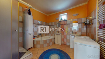 Rodinný dom s veľkým pozemkom 1779 m2 / Vaďovce pri Starej T - 5