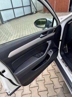 VW Passat B8 Alltrack 2.0TDI DSG - 5