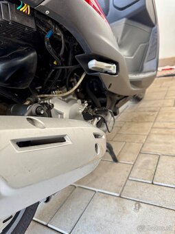 SYM Joymax Z 125cm3 r.v.2020 ako nová garážovaná - 5