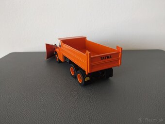 Tatra 148 1:43 - 5