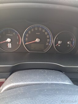 Predám Hyundai Santa Fe - 5