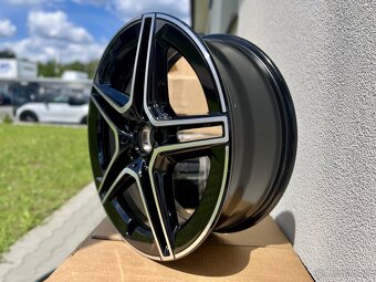 NOVÉ Originálne 19" AMG disky Mercedes V / GLB / GLA - 5