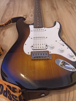 Gitara, kombo, pedál, káble - 5