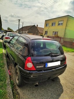 Renaul Clio - 5