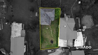 RADO | Stavebný pozemok 297m2 + starý rodinný dom, Vrícko - - 5