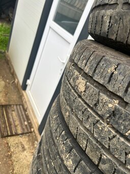 215/65/16 C - 5