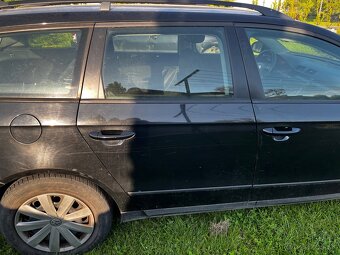 Rozpredam VW Passat b6 variant 2.0 TDi 103kw 16v DPF - 5